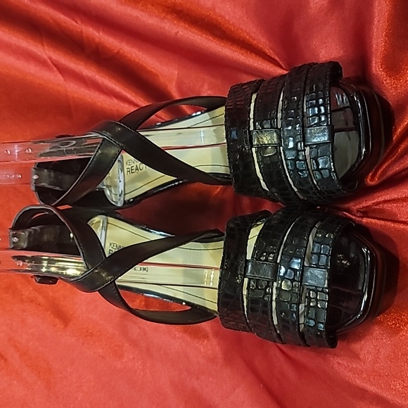 KENNETH COLE sz8 Fish N Chips strappy platform block heel - Picture 3 of 9